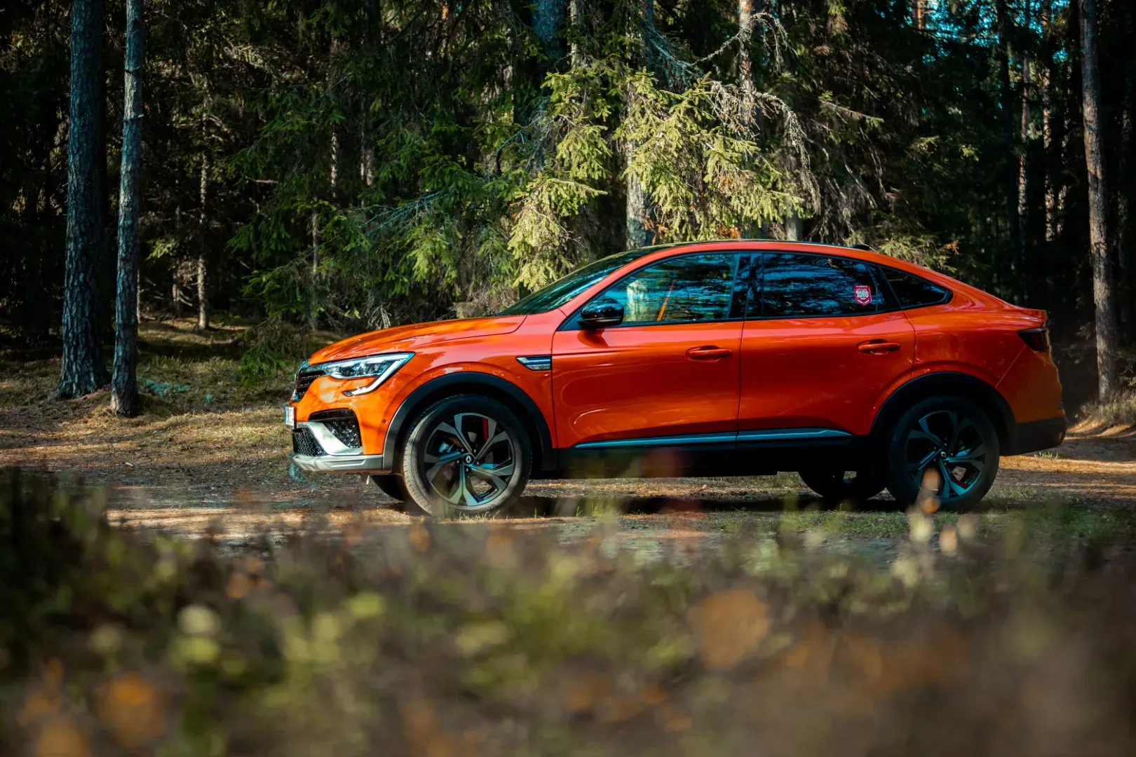 voiture-renault-rouge